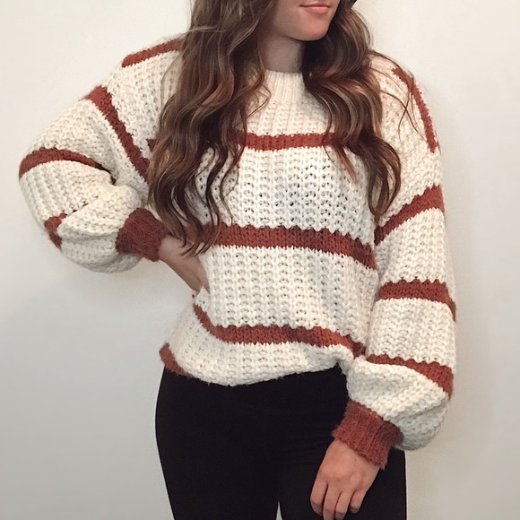 Striped Chunky Knit Sweater - Picture 4 of 4